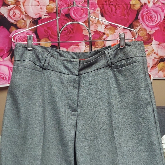 XOXO NWT Grey Tweed Women's London Style Suit Jacket with matching pants - Picture 3 of 6